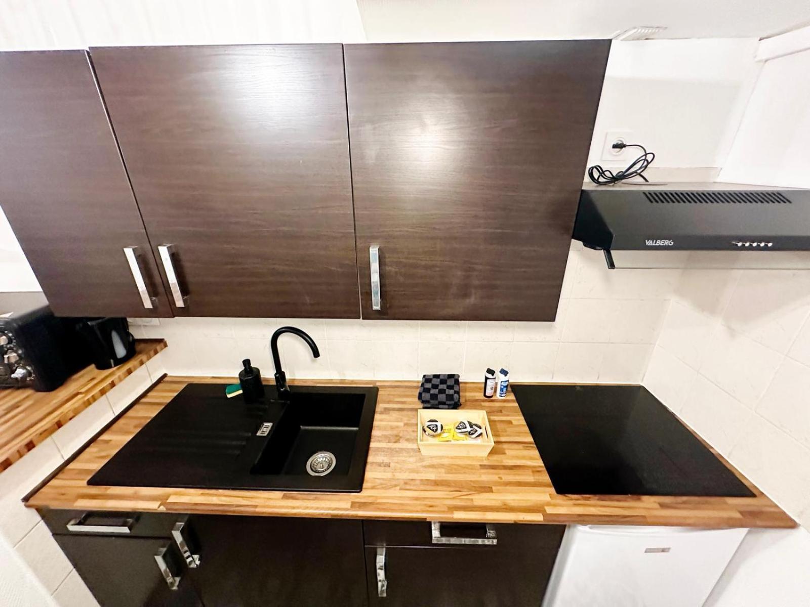 Apartamento Le Clos Du Rhone - Hypercentre - Wifi Tournon-sur-Rhone Exterior foto